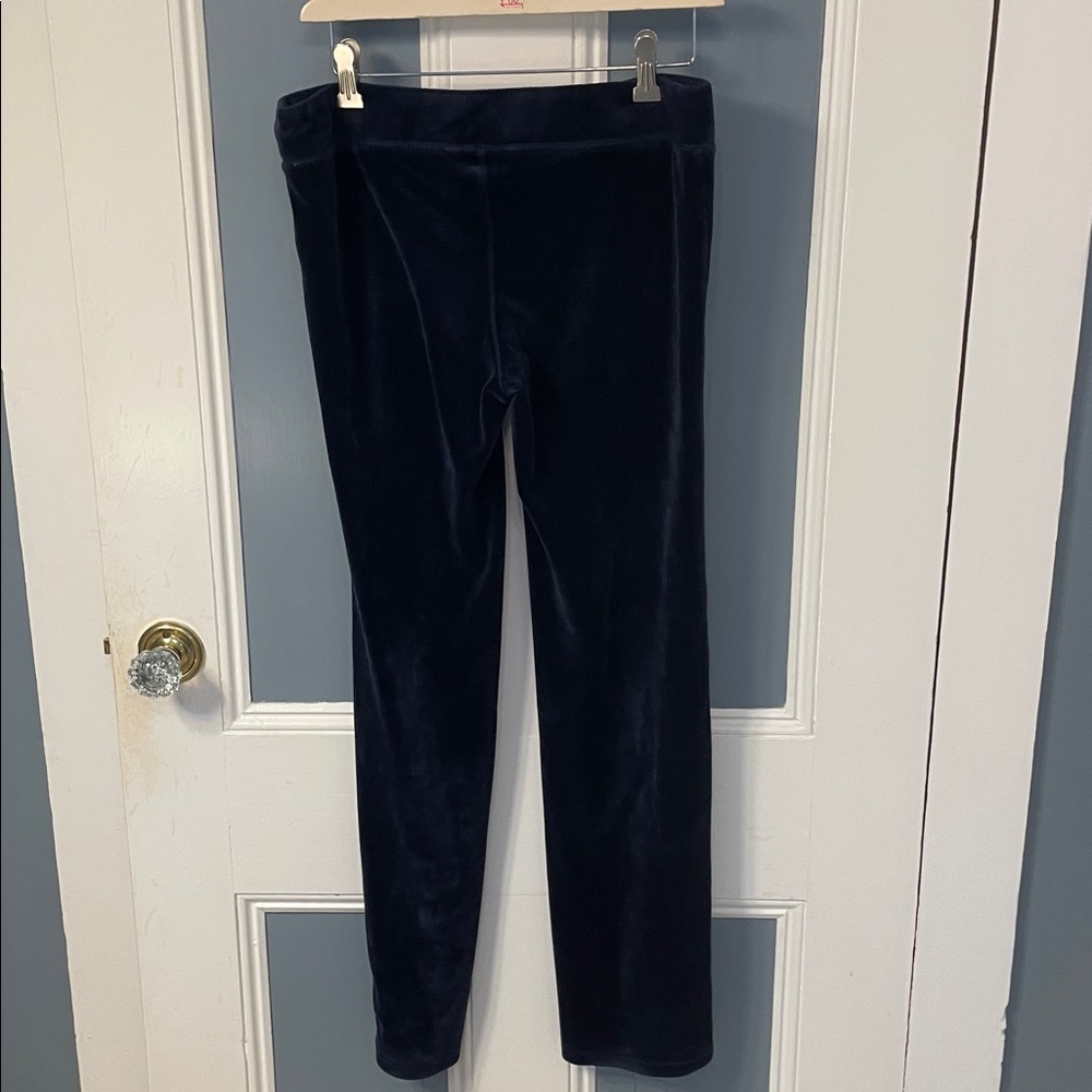 Lilly Pulitzer Jordynne Velour Pant - Picture 7 of 11